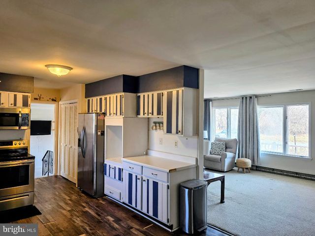 1905 BAYSIDE DR, Chester, MD 21619