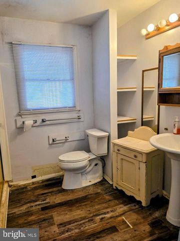 1905 BAYSIDE DR, Chester, MD 21619