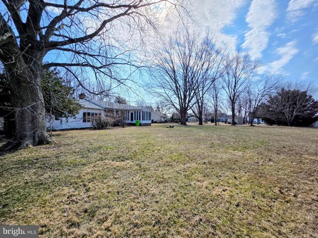 1905 BAYSIDE DR, Chester, MD 21619