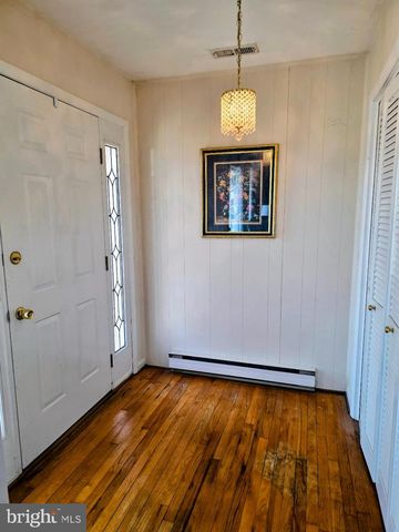 1905 BAYSIDE DR, Chester, MD 21619