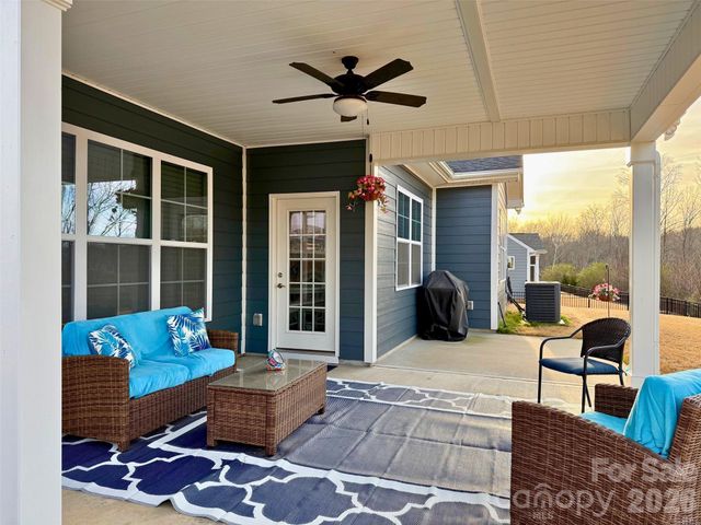 1401 Curling Creek Drive, Indian Trail, NC 28079