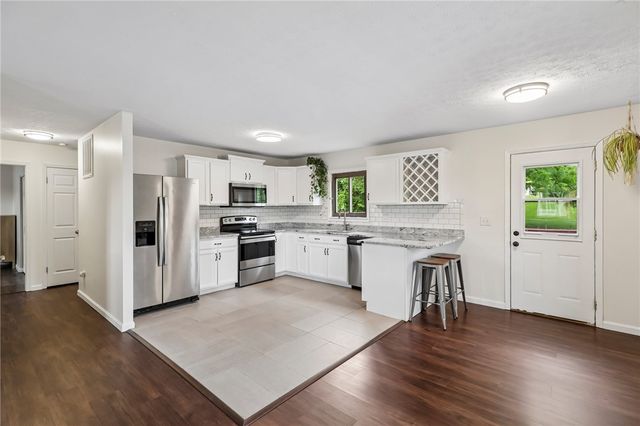 336 Farnsworth Drive, West Carrollton, OH 45449