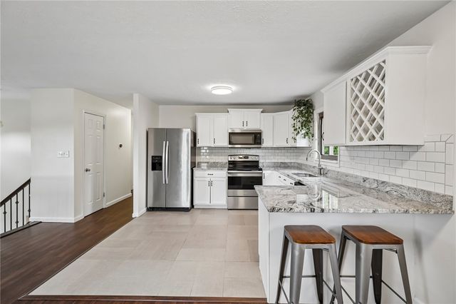 336 Farnsworth Drive, West Carrollton, OH 45449