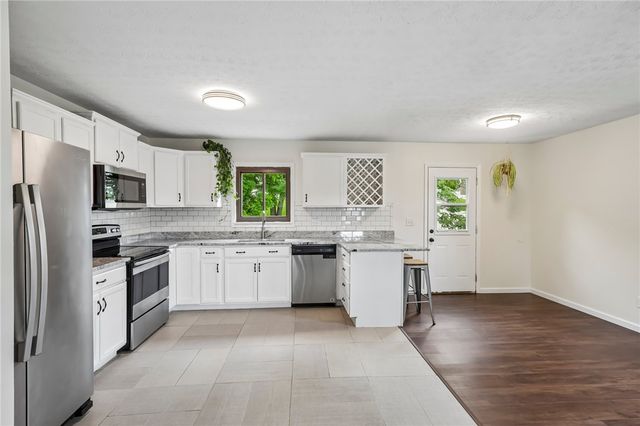 336 Farnsworth Drive, West Carrollton, OH 45449