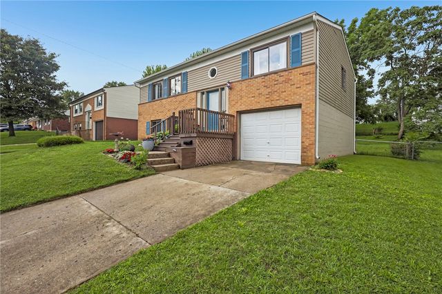 336 Farnsworth Drive, West Carrollton, OH 45449