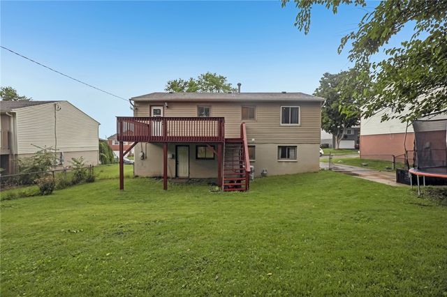336 Farnsworth Drive, West Carrollton, OH 45449