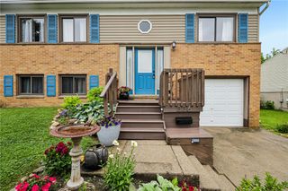 336 Farnsworth Drive, West Carrollton, OH 45449
