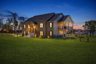 264A Falcon Point, Onalaska, TX 77360