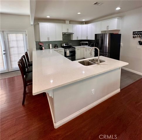 514 W Randall, Rialto, CA 92376