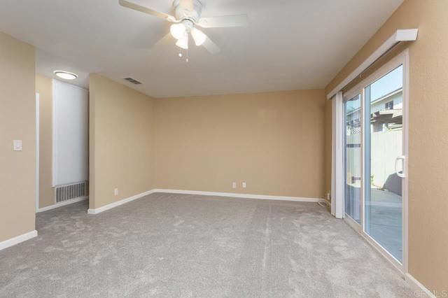 3433 Seabreeze Walk 3433, Oceanside, CA 92056