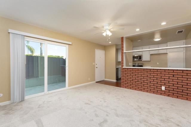 3433 Seabreeze Walk 3433, Oceanside, CA 92056