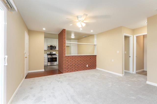 3433 Seabreeze Walk 3433, Oceanside, CA 92056