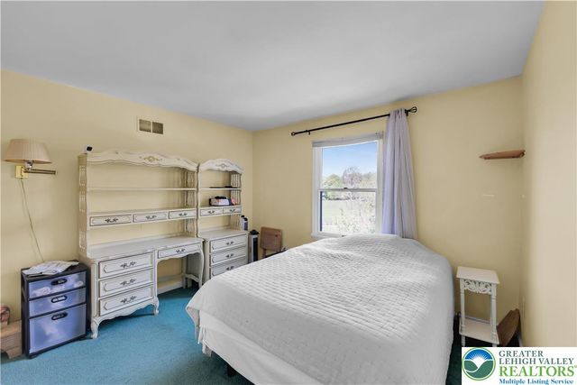 5626 Grace Avenue, Hanover Twp, PA 18017