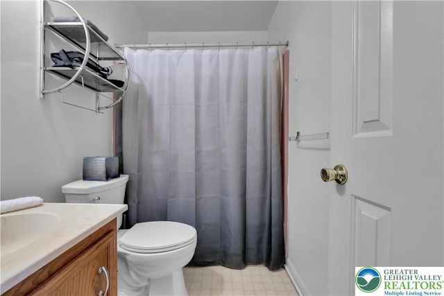 5626 Grace Avenue, Hanover Twp, PA 18017