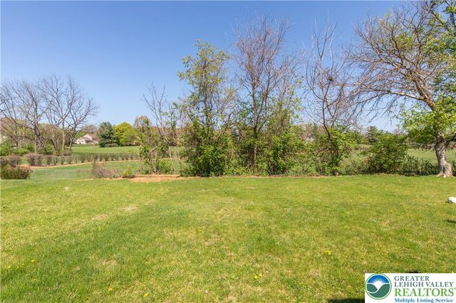 5626 Grace Avenue, Hanover Twp, PA 18017