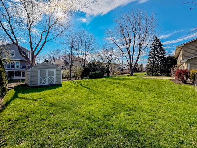 5N575 Abilene Trail, Bloomingdale, IL 60108
