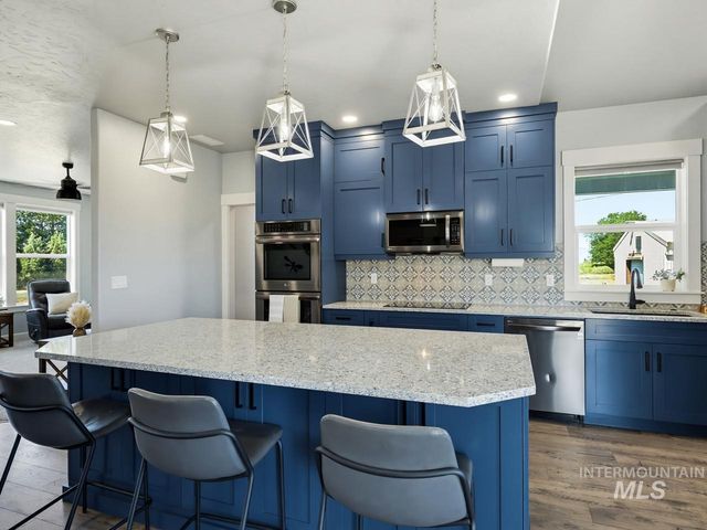 4950 W Columbia Rd, Nampa, ID 83687