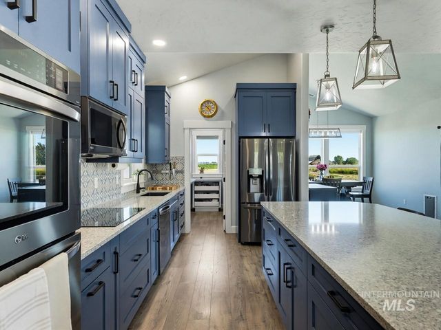 4950 W Columbia Rd, Nampa, ID 83687