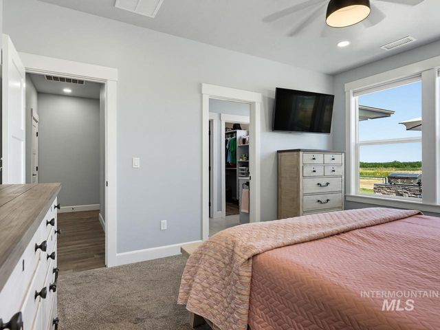 4950 W Columbia Rd, Nampa, ID 83687