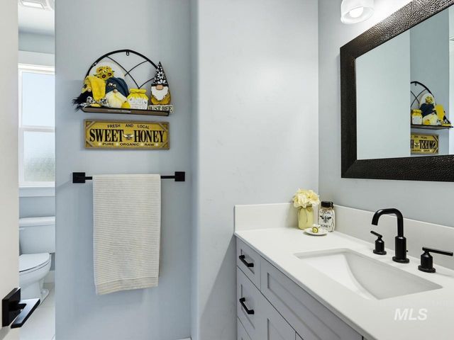 4950 W Columbia Rd, Nampa, ID 83687
