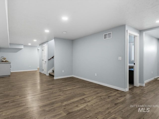 4950 W Columbia Rd, Nampa, ID 83687