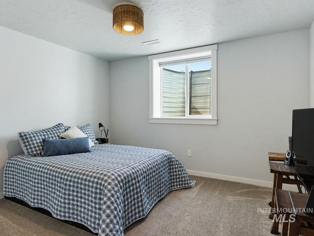 4950 W Columbia Rd, Nampa, ID 83687