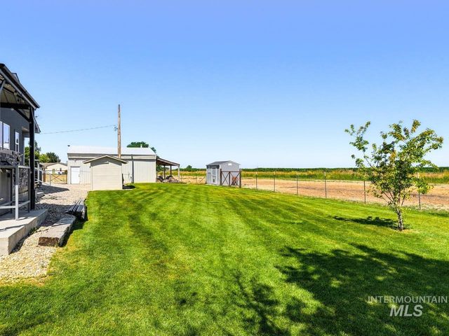 4950 W Columbia Rd, Nampa, ID 83687