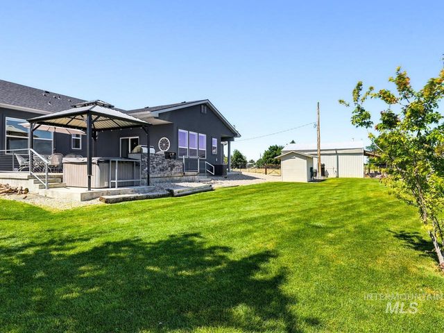 4950 W Columbia Rd, Nampa, ID 83687