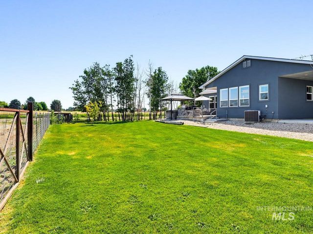 4950 W Columbia Rd, Nampa, ID 83687