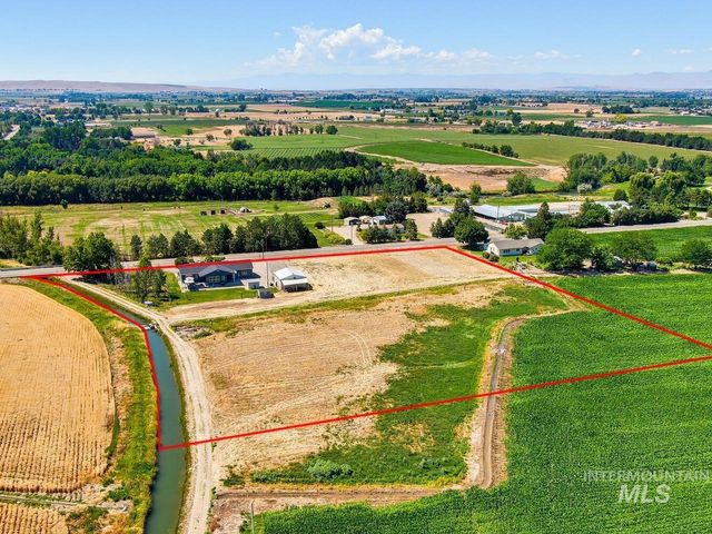 4950 W Columbia Rd, Nampa, ID 83687