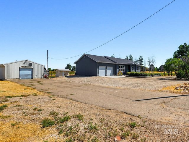4950 W Columbia Rd, Nampa, ID 83687