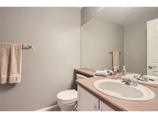 601 Clarendon Loop, Castle Pines, CO 80108