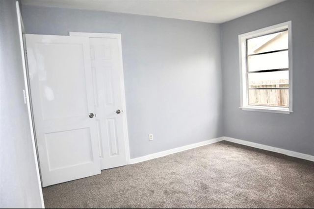 5122 Higgins Street, Houston, TX 77033
