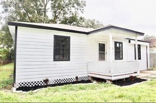 5122 Higgins Street, Houston, TX 77033
