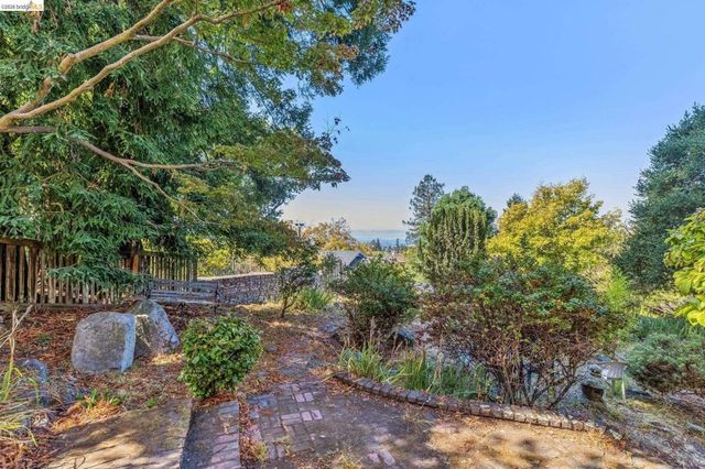 1466 Scenic Ave, Berkeley, CA 94708