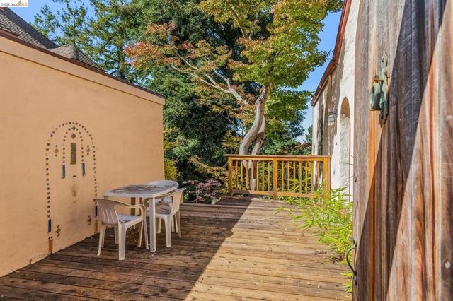 1466 Scenic Ave, Berkeley, CA 94708