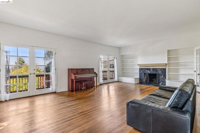 1466 Scenic Ave, Berkeley, CA 94708