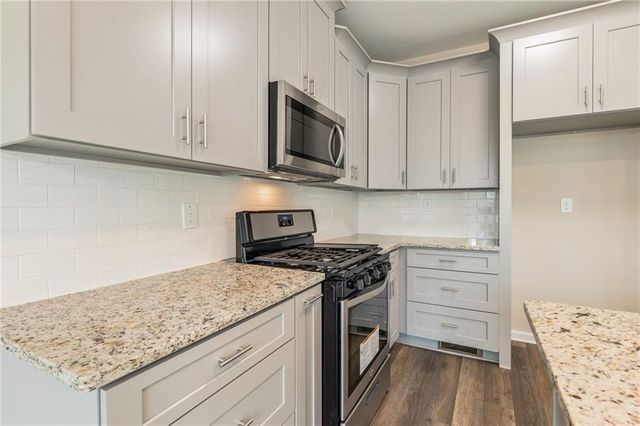 978 Valley Rock Drive, Lithonia, GA 30058