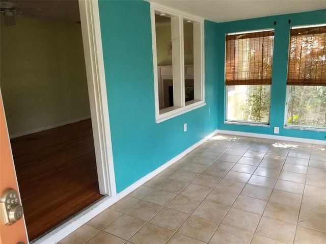 2611 4TH AVENUE N, St Petersburg, FL 33713