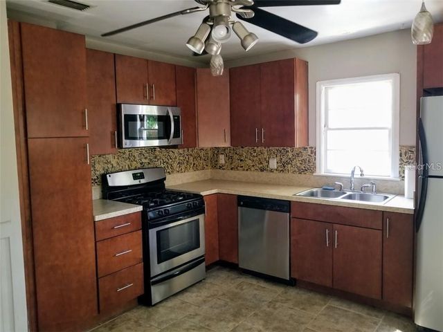 2611 4TH AVENUE N, St Petersburg, FL 33713