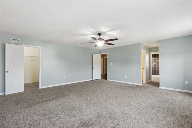 612 Setter Ln, Jefferson Hills, PA 15025