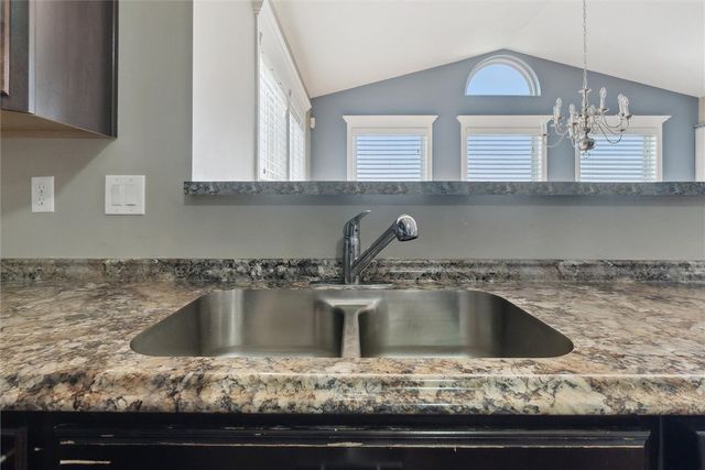 612 Setter Ln, Jefferson Hills, PA 15025