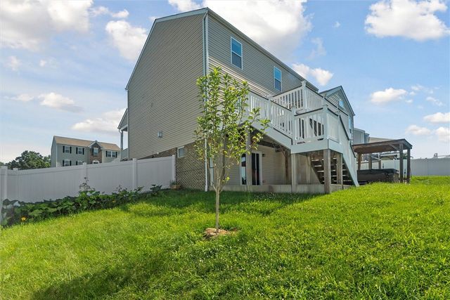 612 Setter Ln, Jefferson Hills, PA 15025