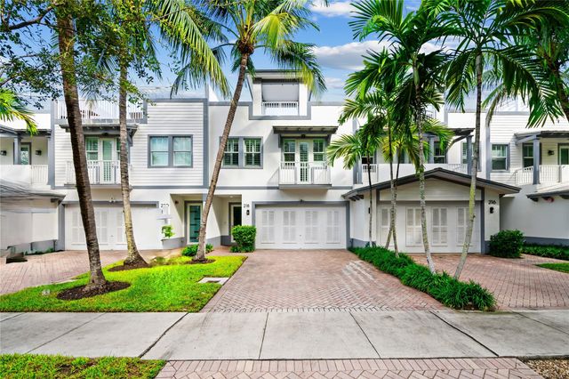 218 NE 15th Ave 218, Fort Lauderdale, FL 33301