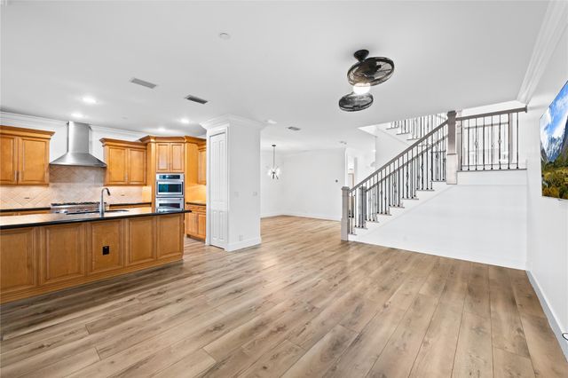 218 NE 15th Ave 218, Fort Lauderdale, FL 33301