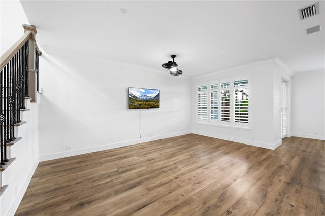 218 NE 15th Ave 218, Fort Lauderdale, FL 33301