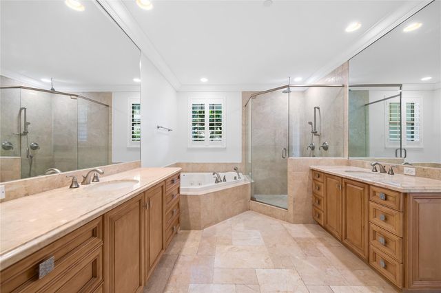 218 NE 15th Ave 218, Fort Lauderdale, FL 33301