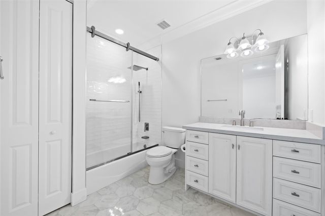 218 NE 15th Ave 218, Fort Lauderdale, FL 33301