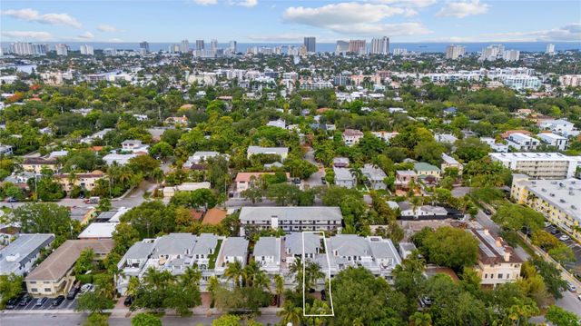 218 NE 15th Ave 218, Fort Lauderdale, FL 33301