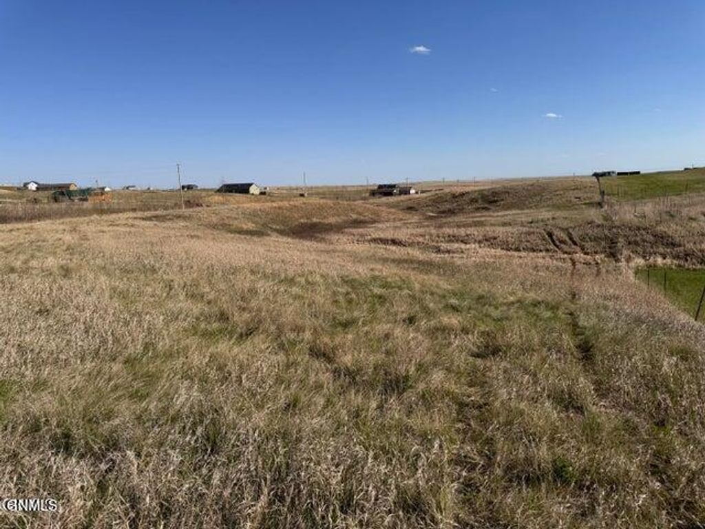 Xxx Trogstad Avenue, Williston, ND 58801 photo 7